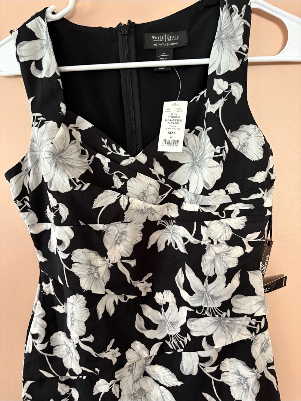 White House Black Market Black and White Floral Sheath Mini Dress - Picture 3 of 4